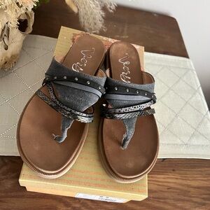 Black Women's Sandals